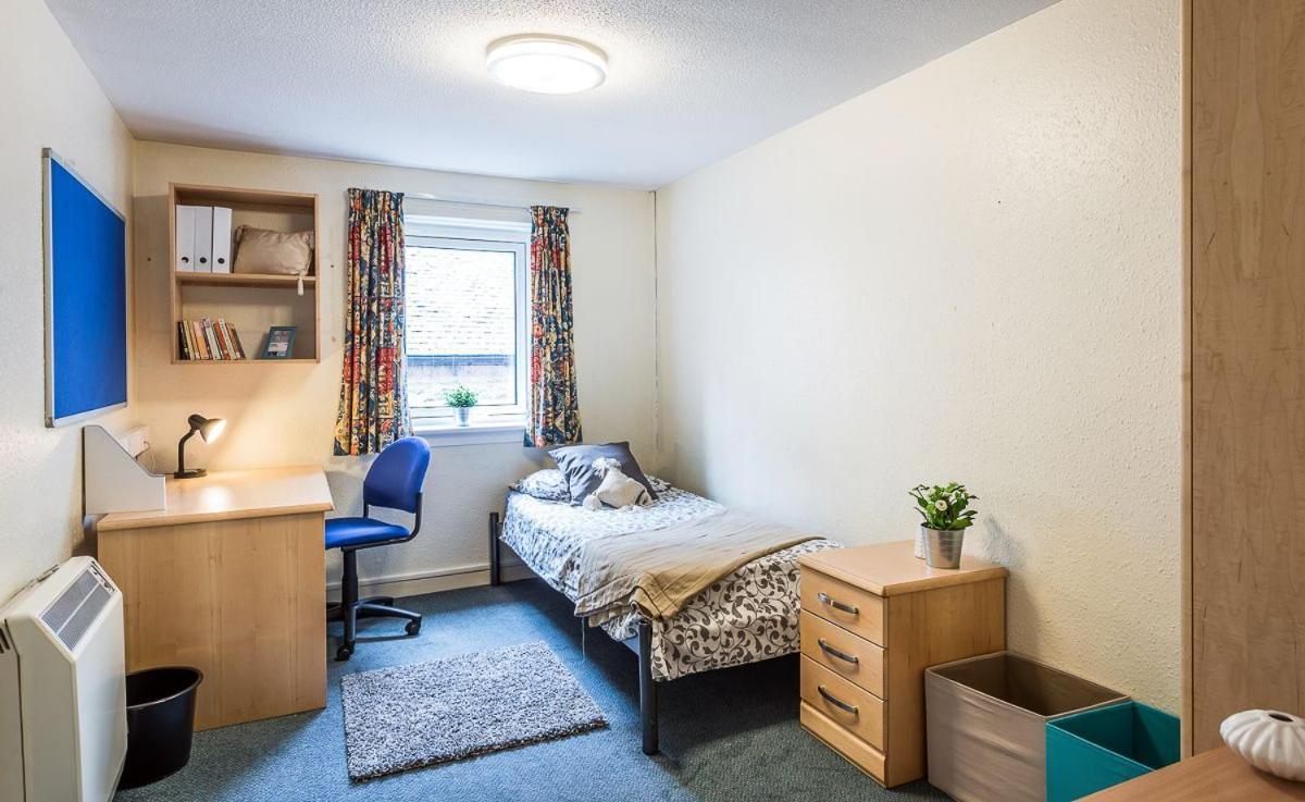Joivy Budget 4,5 And 6 Bed Private Flats, In Historic Old Town (Adults Only) EDI Eksteriør billede